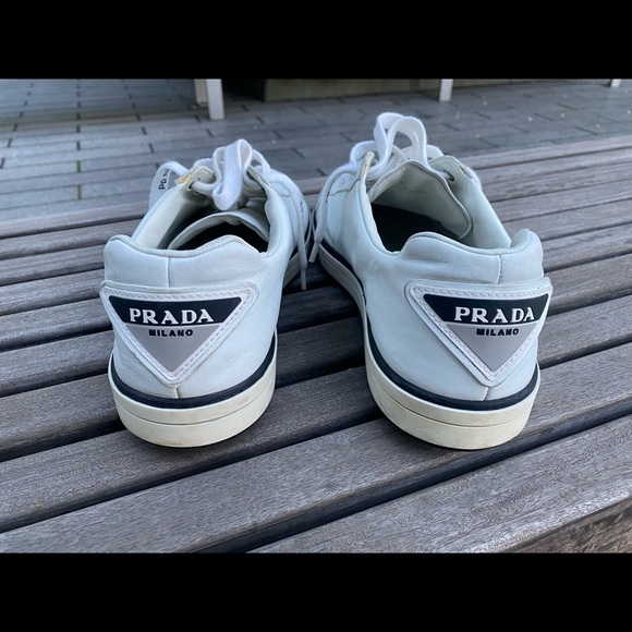Prada 4E3314 BIANCO LEATHER LACE UP LOGO LOW TOP SNEAKERS - Picture 14 of 16